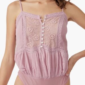 Still the One Lace Trim Cotton Bodysuit size XL color La Fluer NWOT